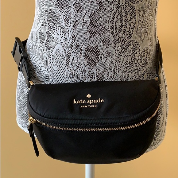 kate spade Handbags - NWT KATE SPADE WATSON LANE BETTY FANNY PACK